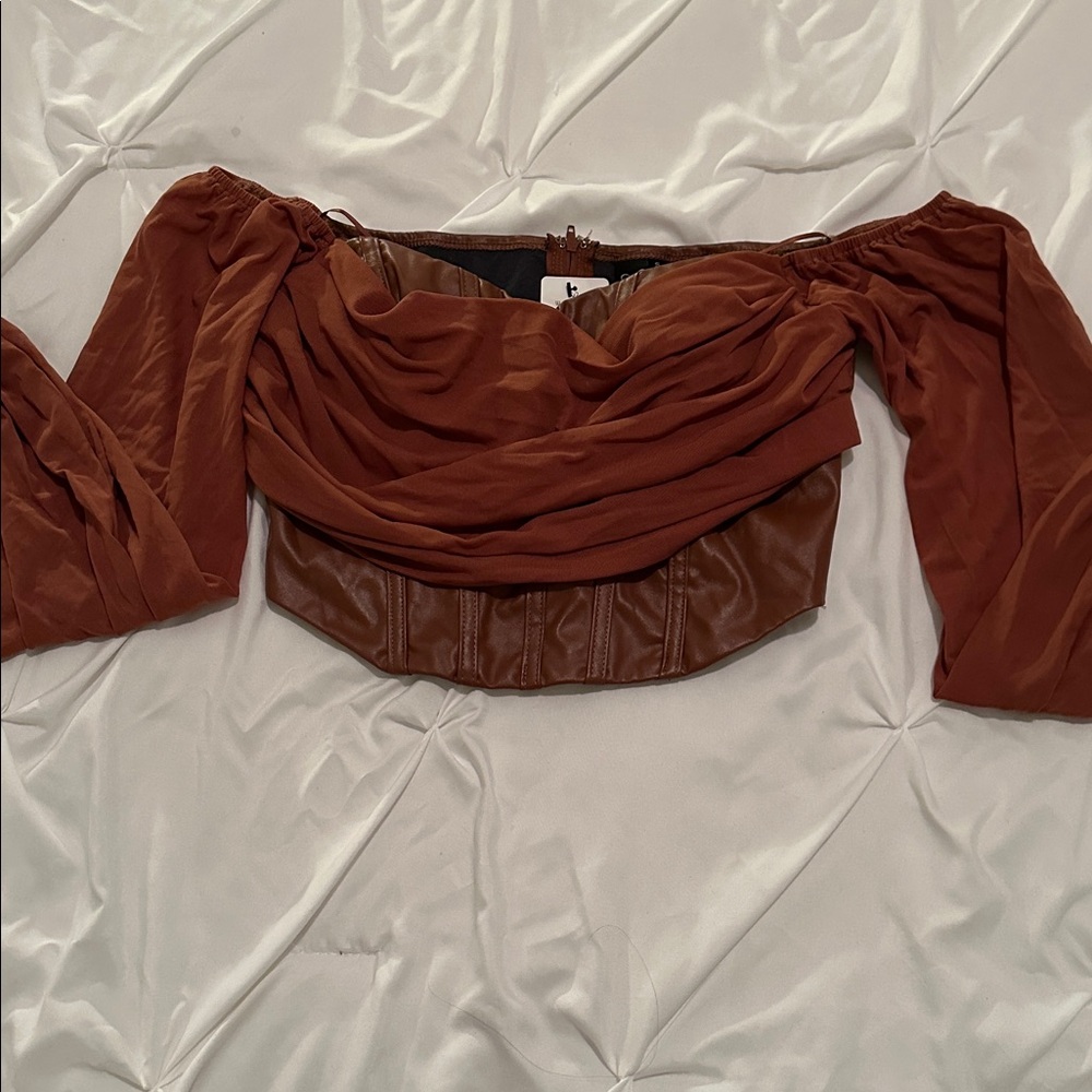 Windsor Brown Off-Shoulder Blouse